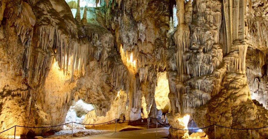Torremolinos/Benalmadena: Nerja Caves Tour with Frigiliana - Key takeaways