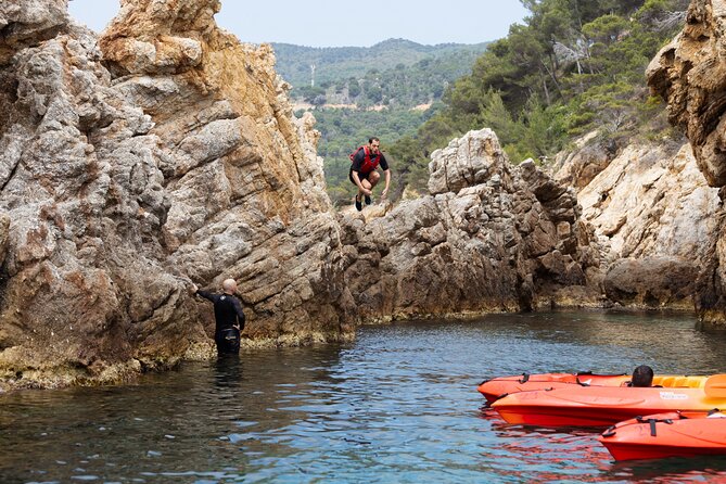 Tossa de Mar: Kayak & Snorkel Tour with Paella from Barcelona - Medieval Town walks, Villa Vella, lighthouse views, and the Cami de Ronda