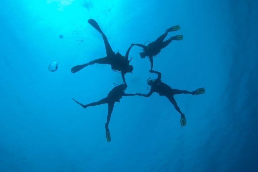 Tossa de Mar: PADI Discovery Scuba Diving in Costa Brava - Instructor impact: why Eric, Pep, Harry, and the team make or break your comfort