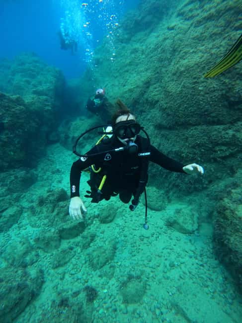 Tossa de Mar: PADI Discovery Scuba Diving in Costa Brava - Underwater photos and video: included, with quick sharing reported