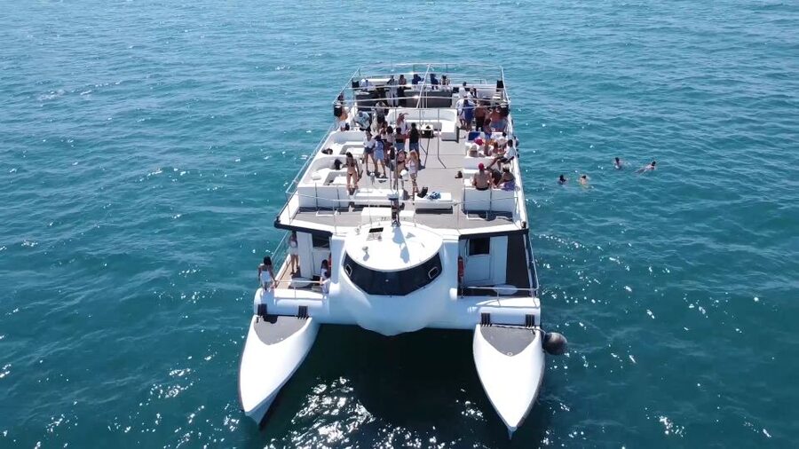 Valencia: Catamaran Cruise, Paella Lunch and Swim Stop - Valencia by Catamaran: What This 2.5 Hour Sea Day Feels Like