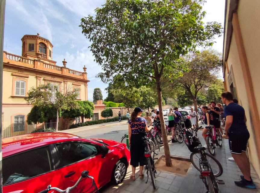 Valencia: City Highlights Guided Bike Tour - The guide factor: story-driven stops with guides like Ali, Jose, and Firaas
