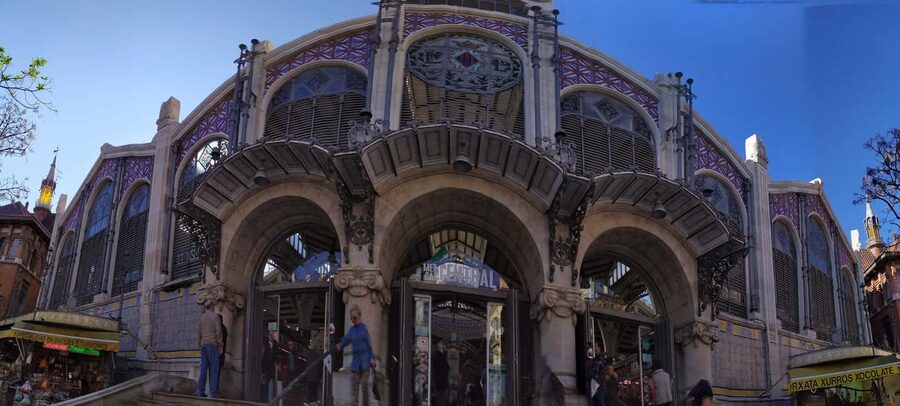Valencia: City Walking Tour with Top Attractions - ITALIAN - Lonja de la Seda (UNESCO): a strong finale with global recognition