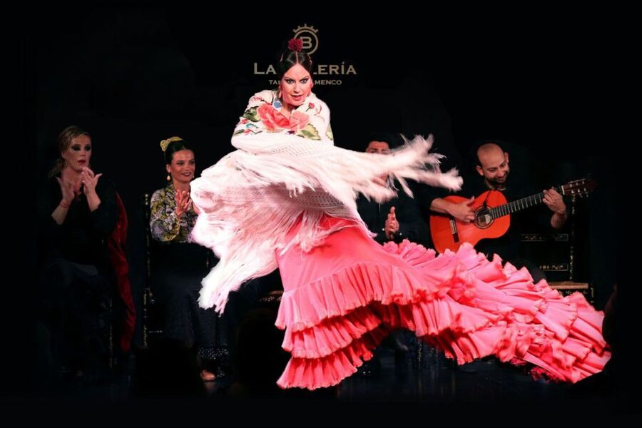 Valencia: Flamenco Show with Dinner at La Bulería - La Bulería Tablao Dinner-Show: The Point of This Night