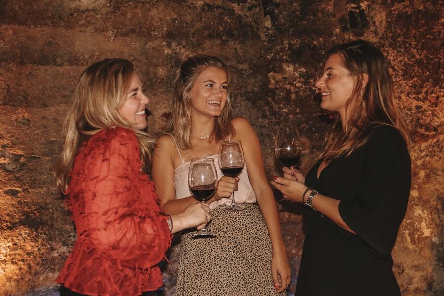 Valencia: Old Town Tour, Wine & Tapas in an 11th c. Monument - What you eat: tapas, paella, and dessert in one long tasting menu