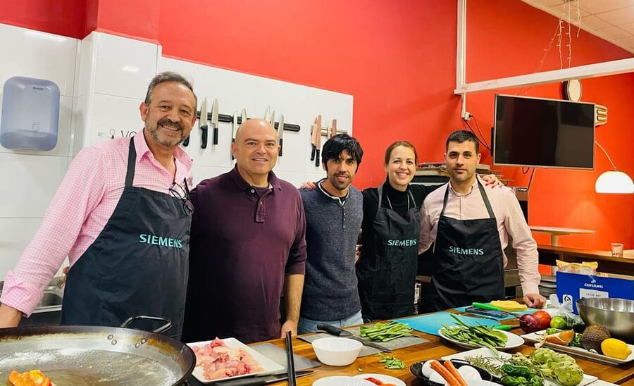 Valencia: Paella Workshop and Algiros Market Visit - Where You Start: Valencia Club Cocina and the Kitchen Setup