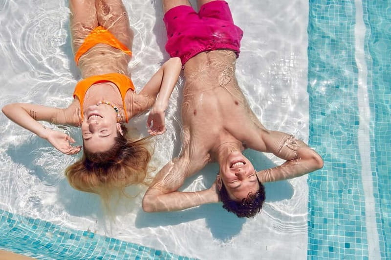 Valencia: Pobla de Farnals Jet Ski Rental, Photos, and Beach - Cala Blava Beach Club pool time: the best way to cool down