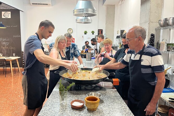 Valencian paella cooking class, tapas and visit to Ruzafa market. - Who Should Book This Paella Class in Valencia