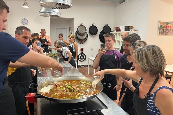 Valencian Paella Cooking Class, Tapas & Sangria - Evening - Key highlights