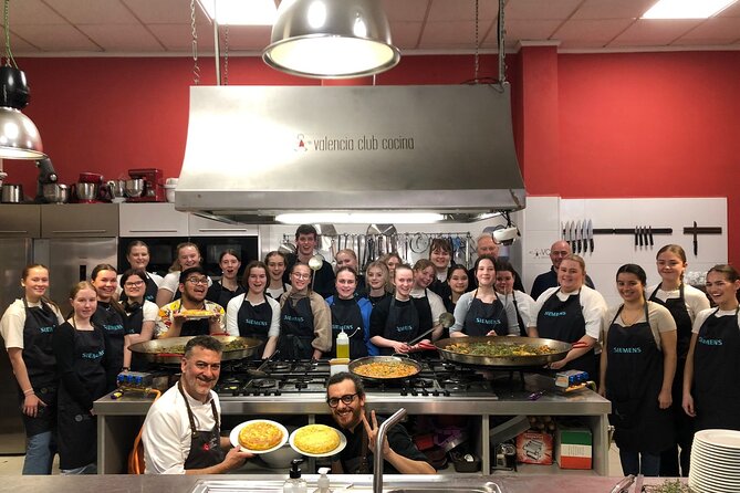 Valencian paella workshop and visit to the Algiros market - Valencia Club Cocina Kitchen, A Real Cooking Lesson in English