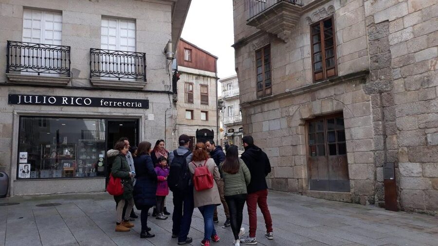 Vigo: Walking Tour with local History & Culture - Starting at Porta do Sol and finding El Sireno without guessing