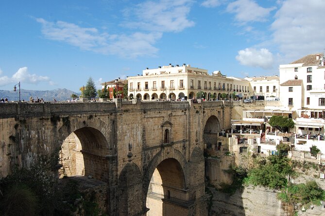 Visit Ronda and Setenil de las Bodegas in one day from Malaga - Meals, Shopping, and When Your Day Hits Siesta Time