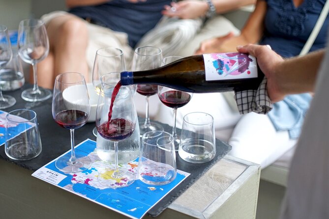 Wine Tasting Experience with a Professional Sommelier in Valencia City Center - Tapas and petit fours: what pairs, what balances, and what to watch for